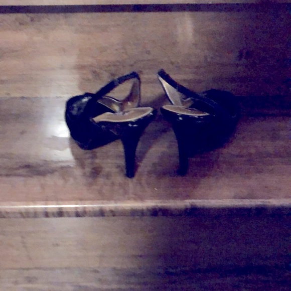 Nina New York open toes 3” high heels black color - Picture 3 of 3